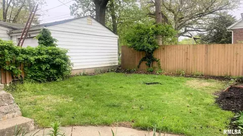 514 E Ridgely Ave, Springfield, IL 62702 photo 22