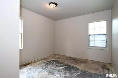 1825 S Pope Ave, Springfield, IL 62703 photo 9