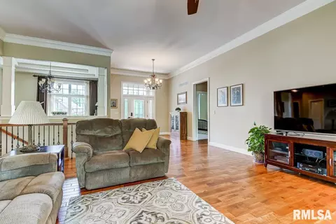 3817 Calla Lily Ln, Springfield, IL 62711 photo 8