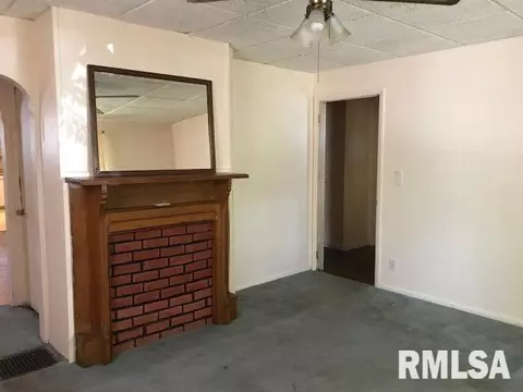 511 W Allen St, Springfield, IL 62704 photo 6
