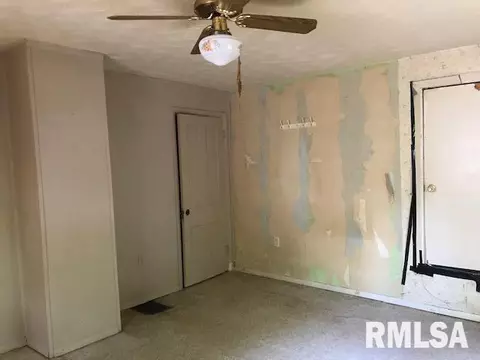 511 W Allen St, Springfield, IL 62704 photo 14
