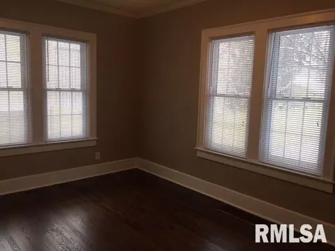 1501 S 4th St, Springfield, IL 62703 photo 7