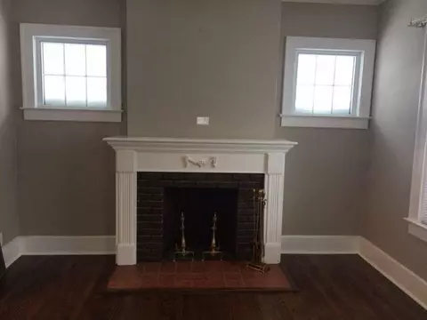 1501 S 4th St, Springfield, IL 62703 photo 2