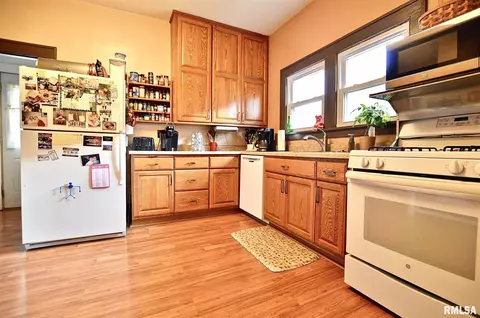 2120 S 5th St, Springfield, IL 62703 photo 11