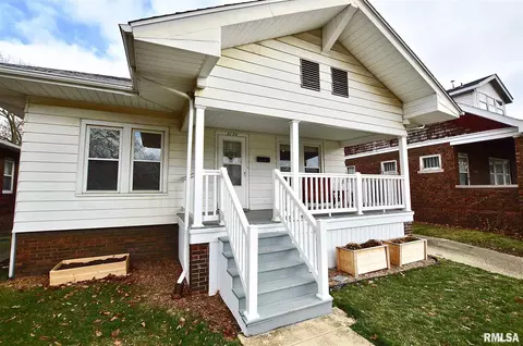 2120 S 5th St, Springfield, IL 62703 photo 4