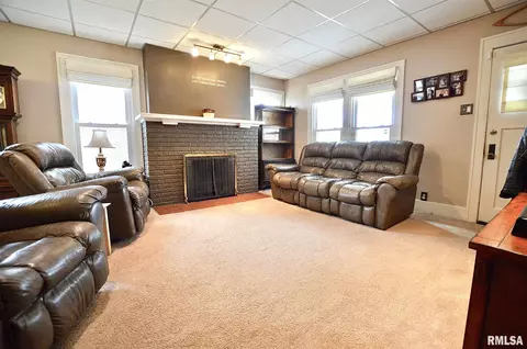 2120 S 5th St, Springfield, IL 62703 photo 7