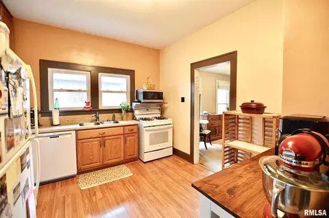 2120 S 5th St, Springfield, IL 62703 photo 12