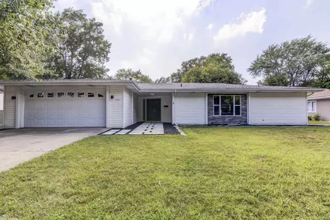 1201 Larchmont Dr, Springfield, IL 62704 photo 2