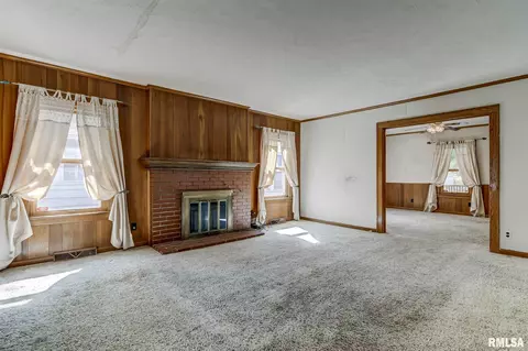 2033 S 4th St, Springfield, IL 62703 photo 17