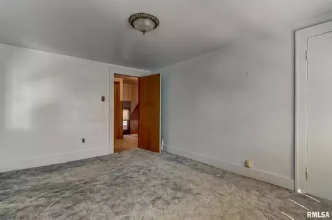 2033 S 4th St, Springfield, IL 62703 photo 14