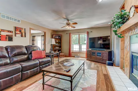 4005 Almahurst Dr, Springfield, IL 62712 photo 11