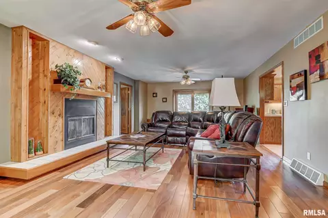 4005 Almahurst Dr, Springfield, IL 62712 photo 10