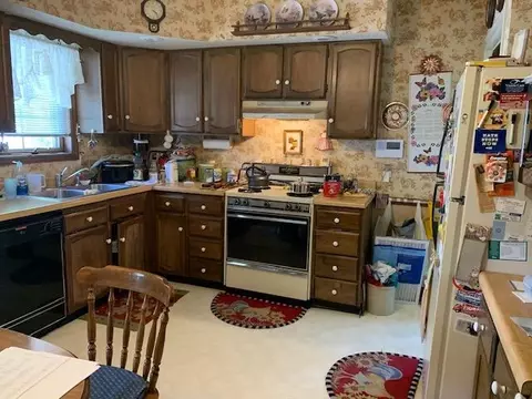 2508 S 6th St, Springfield, IL 62703 photo 10