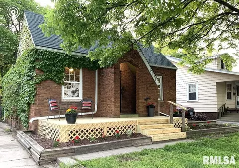 2521 S 6th St, Springfield, IL 62703 photo 1