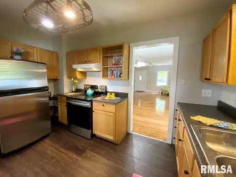 2521 S 6th St, Springfield, IL 62703 photo 11