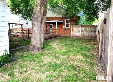 2521 S 6th St, Springfield, IL 62703 photo 24