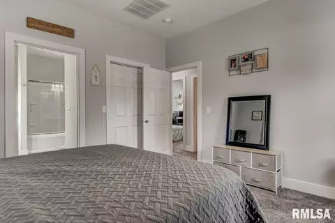 1456 N 3rd St, Springfield, IL 62702 photo 18