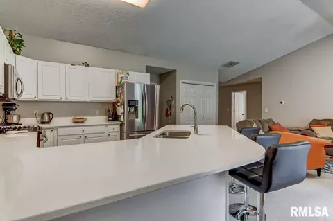 4420 Harvard Dr, Springfield, IL 62712 photo 10