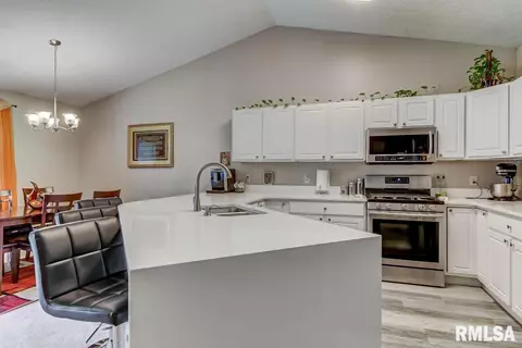 4420 Harvard Dr, Springfield, IL 62712 photo 7