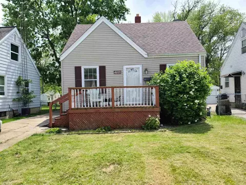 2228 E Keys Ave, Springfield, IL 62702 photo 1