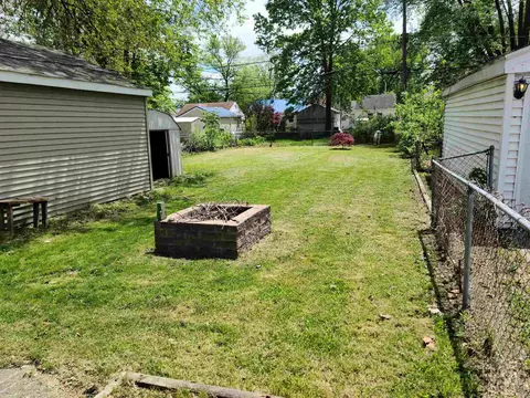 2228 E Keys Ave, Springfield, IL 62702 photo 9