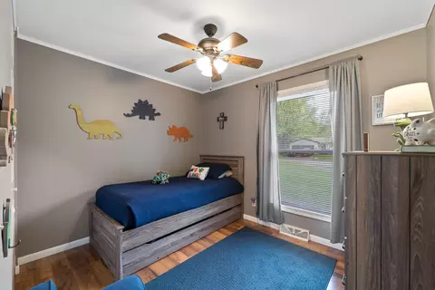 1370 Valley Dr, Springfield, IL 62702 photo 21