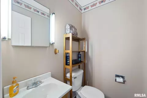 1370 Valley Dr, Springfield, IL 62702 photo 26