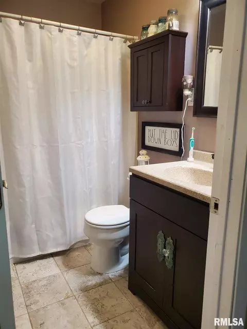 2518 Wilshire Rd, Springfield, IL 62703 photo 8