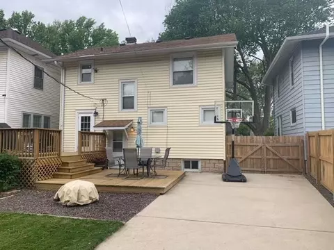 1812 S Holmes St, Springfield, IL 62704 photo 2