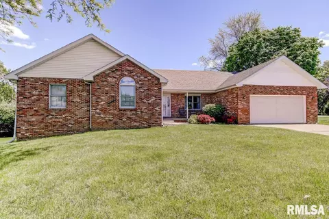 2600 Meadow Pointe Dr, Springfield, IL 62702 photo 1