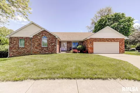 2600 Meadow Pointe Dr, Springfield, IL 62702 photo 2