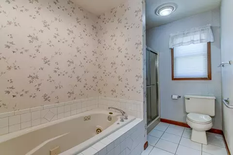 2600 Meadow Pointe Dr, Springfield, IL 62702 photo 24