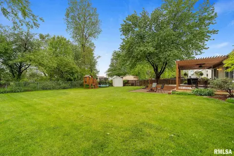 1220 Dani Ln, Springfield, IL 62712 photo 5