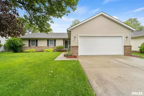 1220 Dani Ln, Springfield, IL 62712 photo 1