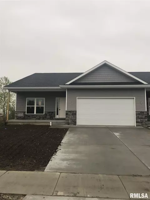3800 Westgate Dr, Springfield, IL 62711 photo 1