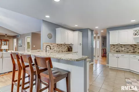 4121 Destiny Dr, Springfield, IL 62712 photo 12