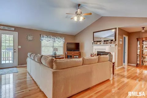 4121 Destiny Dr, Springfield, IL 62712 photo 5