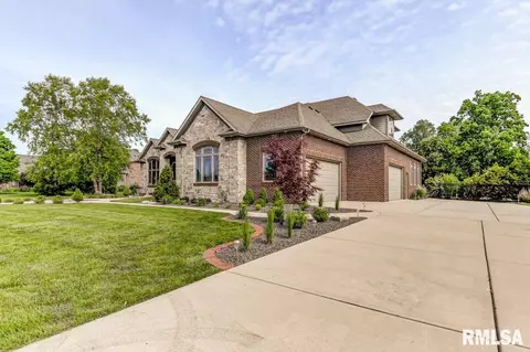 3505 Embassy Dr, Springfield, IL 62711 photo 4