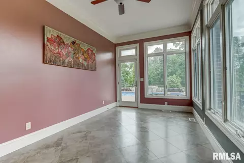 3505 Embassy Dr, Springfield, IL 62711 photo 14