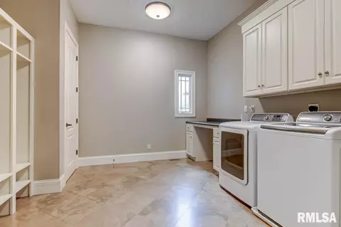 3505 Embassy Dr, Springfield, IL 62711 photo 28