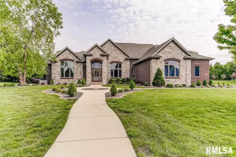3505 Embassy Dr, Springfield, IL 62711 photo 1