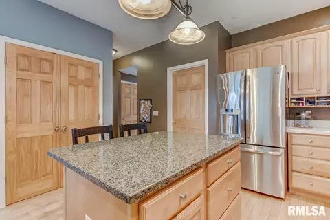 4517 Greenbriar Dr, Springfield, IL 62711 photo 10
