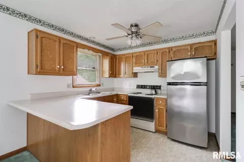 2805 York Rd, Springfield, IL 62703 photo 7