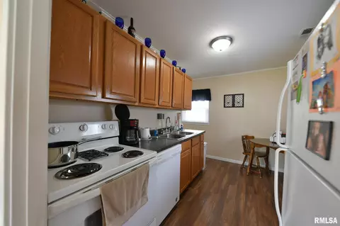 1629 N 20th St, Springfield, IL 62702 photo 10