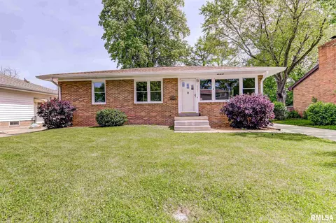 2721 Queensway Rd, Springfield, IL 62703 photo 2