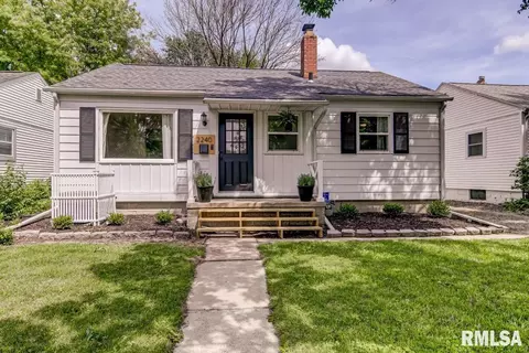 2240 S College St, Springfield, IL 62704 photo 1