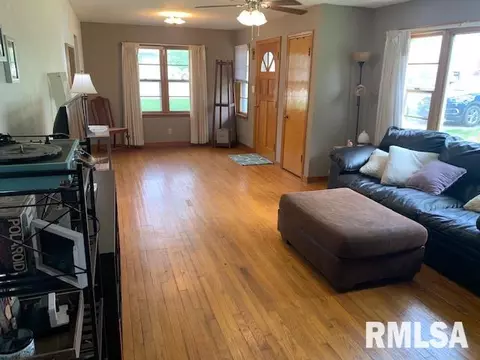 1601 Reed Ave, Springfield, IL 62702 photo 4