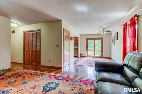 4280 Spaulding Orchard Rd, Springfield, IL 62711 photo 5