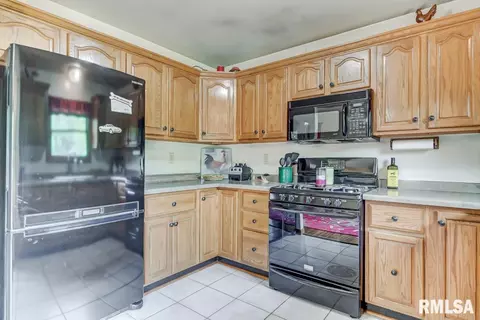 4280 Spaulding Orchard Rd, Springfield, IL 62711 photo 10