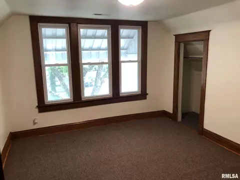 1801 S Spring St, Springfield, IL 62704 photo 9